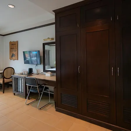 Tri'S Miracle Apartment Kata Exterior photo